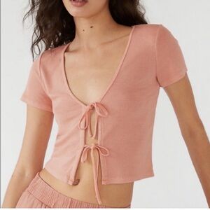 NWT Aritzia Wilfred Only Tie Front Top in Heirloom Pink Size XS